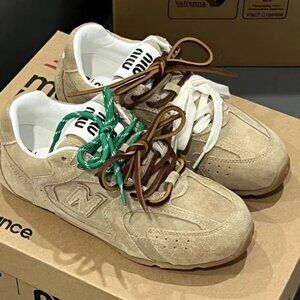 NWB Miu Miu x New Balance 530 SL Sneakers